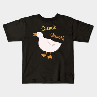 Duck quacking Kids T-Shirt